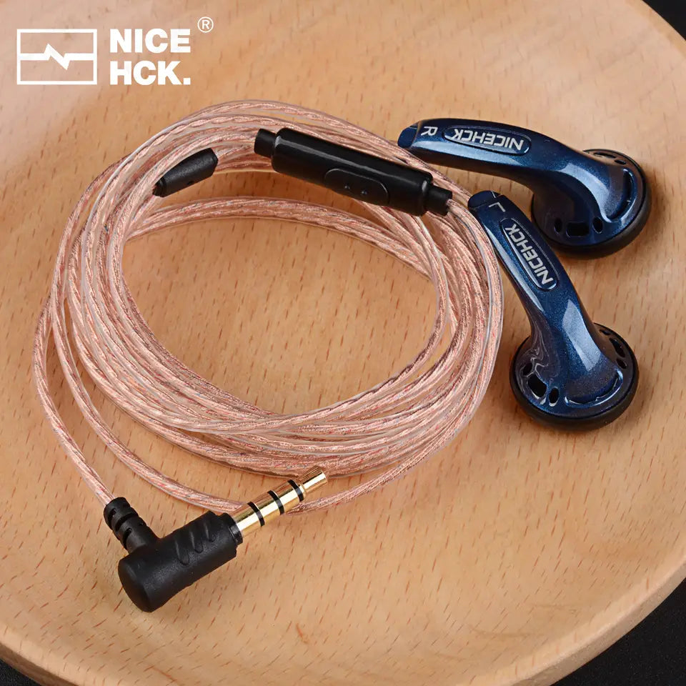 NiceHCK YD30 UV Varnish Surface 3.5mm HIFI Music Wired Earbud 15.4mm Dynamic HD Microphone Earphone for Gaming Meeting Vido EB2S