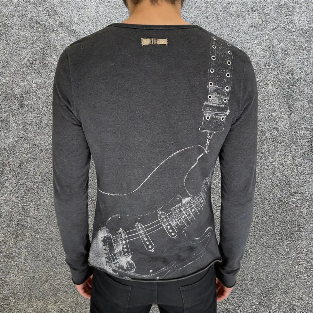 Hip-hop Y2K Guitar Printed Long Sleeve Men T-shirt Casual Rivet Elements Tops Harajuku Men and Women New Retro Men Clothing