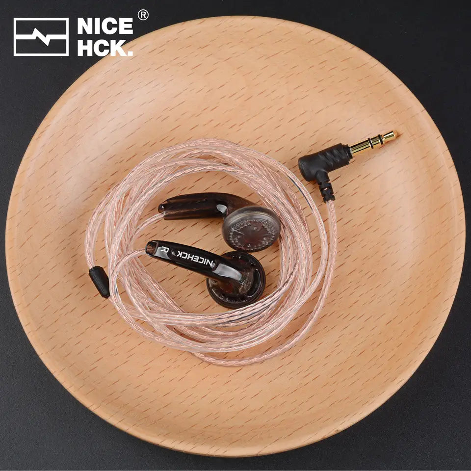 NiceHCK YD30 UV Varnish Surface 3.5mm HIFI Music Wired Earbud 15.4mm Dynamic HD Microphone Earphone for Gaming Meeting Vido EB2S