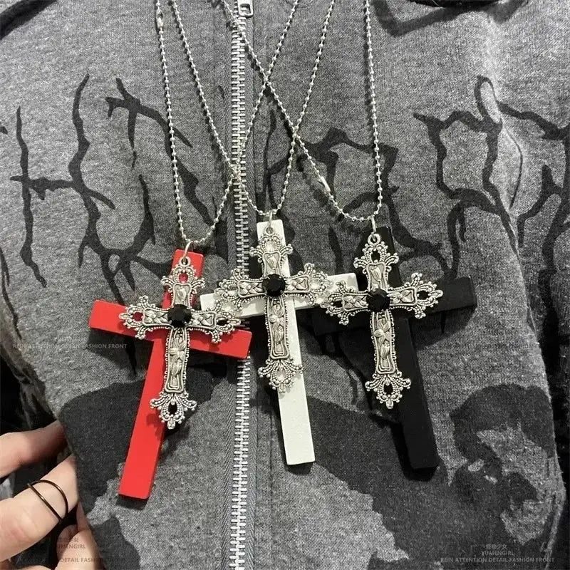 Personality Punk Y2K Cross Wood Black Drill Cool Pendant Necklace for Women Vintage Spicy Girls Hip Hop Necklace Jewelry Gifts