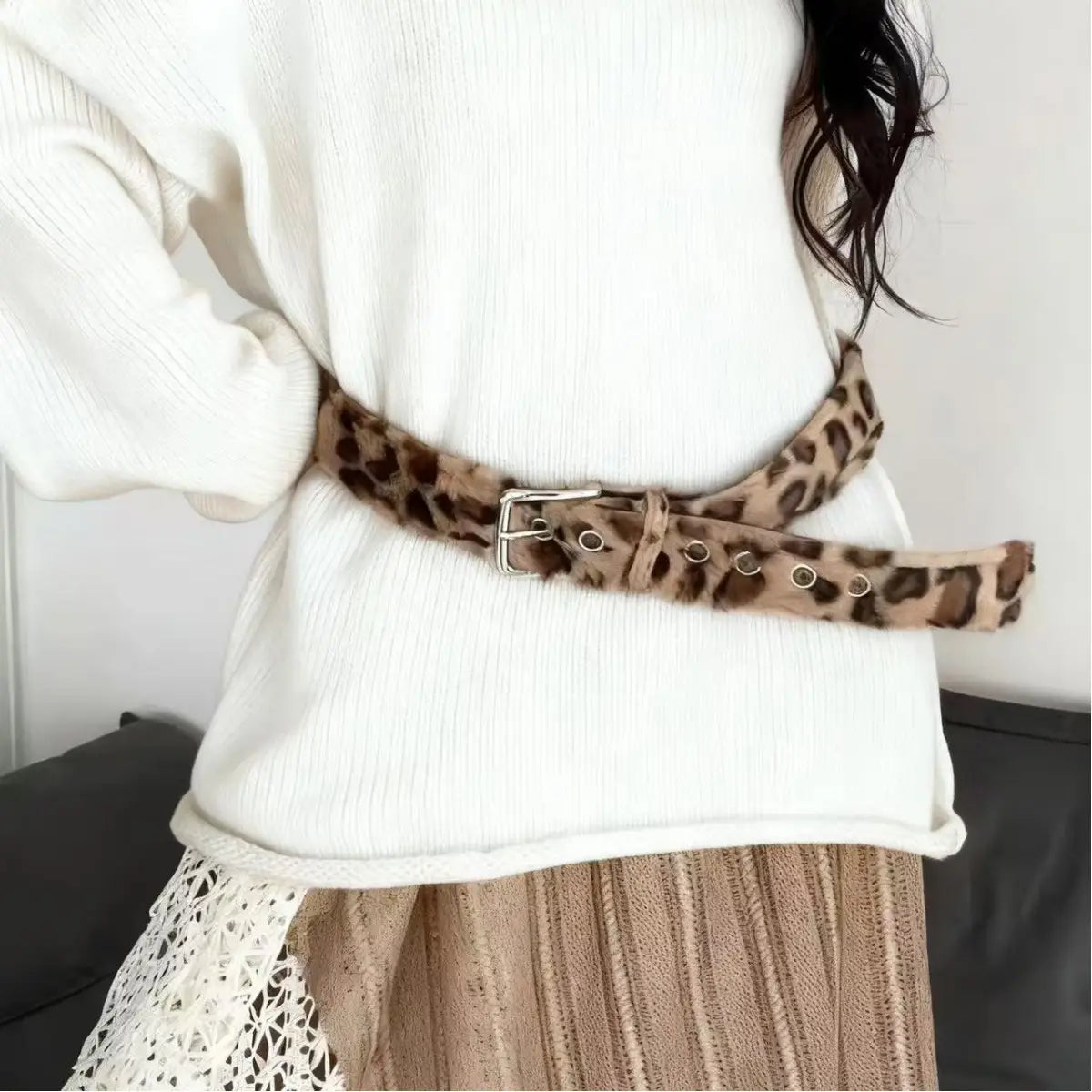 Gothic Y2K Women Belts Fashion Artificial Vivid Animal Fur Waistband Ladies Hip hop Punk Accessories Pink Jeans Waistband winter