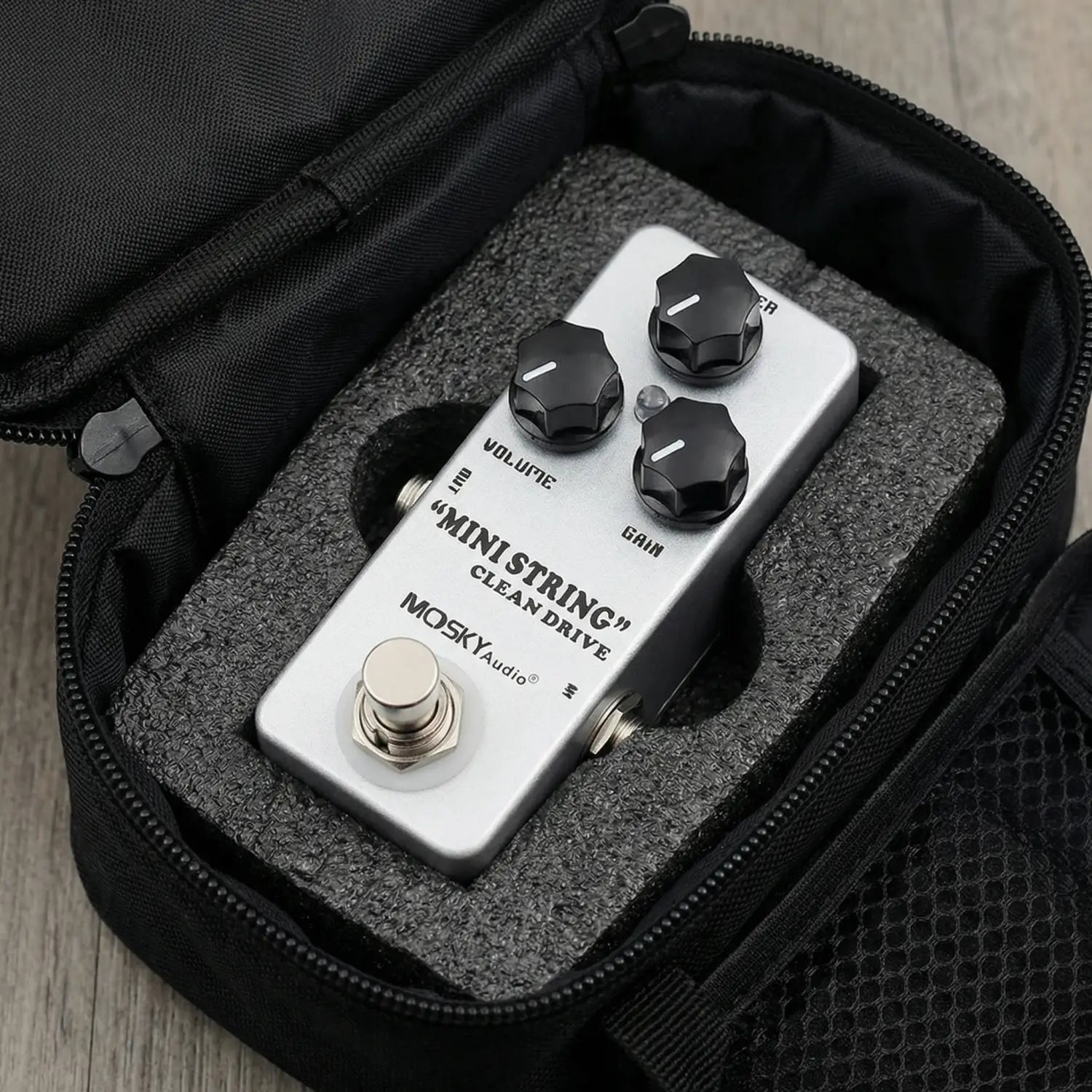 MOSKY Electric Guitar Overdrive Pedal MINI STRING CLEAN DRIVE Metal Shell Dynamic EQ Control Compact Effector for Musicians