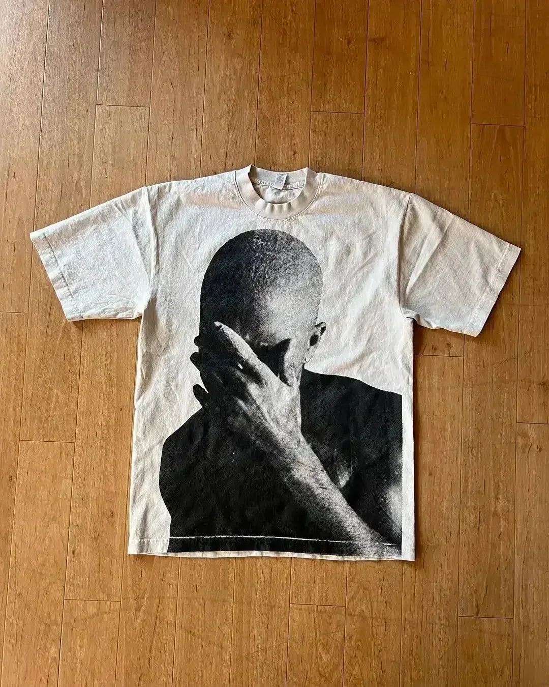 Off-white cotton oversized couples goth t shirt with black and white photographic print for american harajuku high streetwear basketball tops y2k