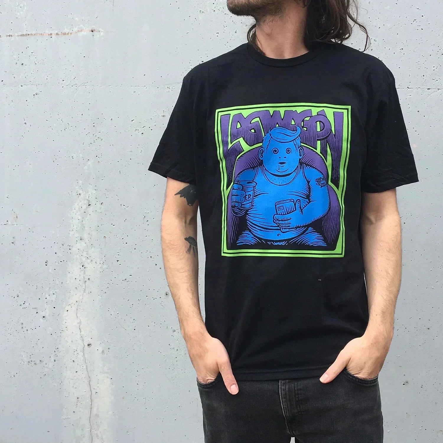 Black band cotton american hip hop t-shirt with overszied short sleeves featuring vibrant blue cartoon design