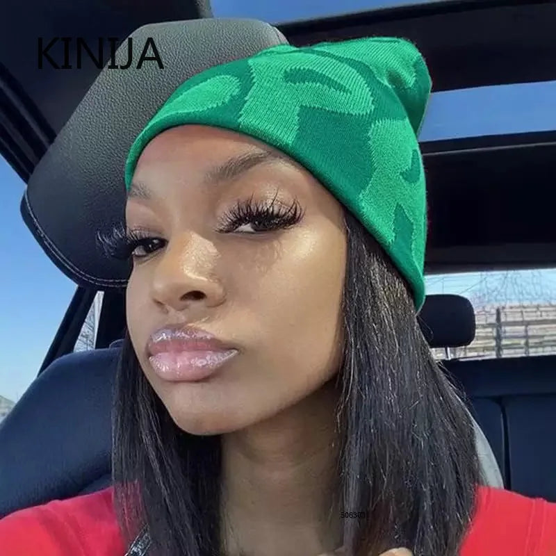 Hip-Hop Knitted Hat Kpop Beanies Hat Street Pullover Hat for Men Women Winter Outdoor Riding Sports Hat Elastic Skullies Hat