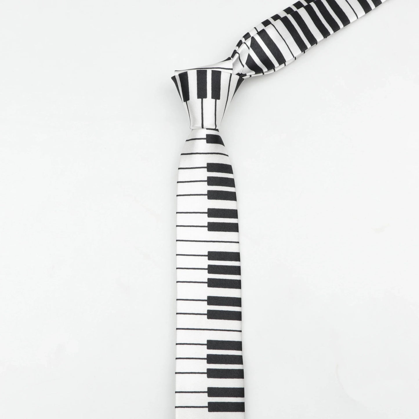Classic fashion men’s black and white skinny tie colorful piano key patterned polyester width necktie party gift accessory