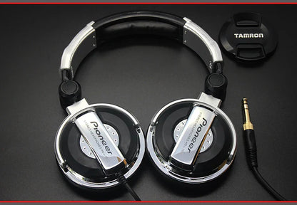 Silver and black pioneer dj earphones dj music tuning earphones monitor for mobile phone computer use without microphone