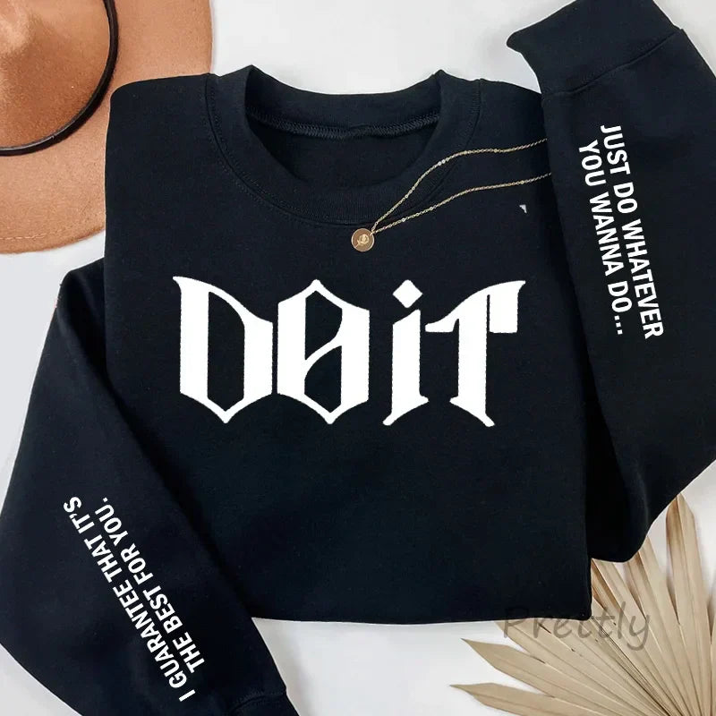 Black crewneck sweatshirt women with white gothic lettering perfect for pink kpop fan skz sweatshirts pullover streetwear