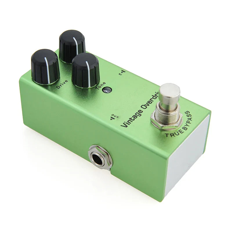 Electric guitar pedal vintage overdrive in green with aluminum alloy casing black knobs and silver footswitch for effects
