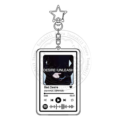 Clear acrylic enhypen music keychain shaped like a smartphone screen with doubt pendant girl star charm accessory