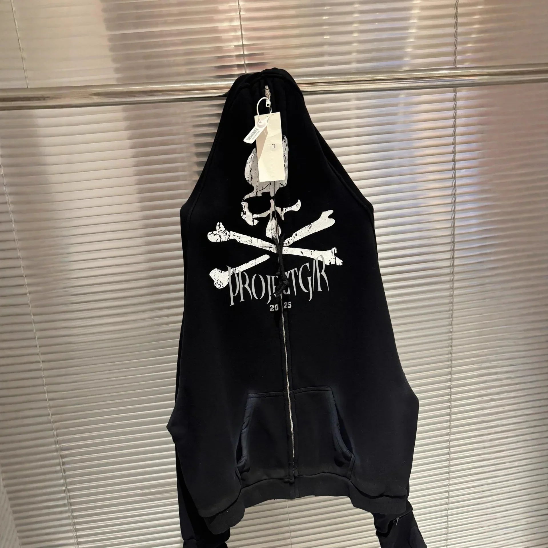 Black project g.b hip hop bird graphics zipper hoodie men and women top quality cotton shoulder drop design black