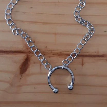 Silver-toned chain short choker with open circular pendant and two small balls for women unisex party club hyperbole sexy look