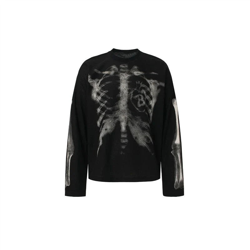 Black long-sleeved cotton sweatshirt with detailed grayscale x-ray skeleton print for hip-hop streetwear couple style