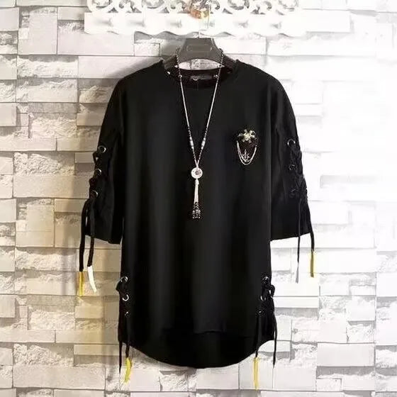Black oversized hip hop creative t shirt with lace-up sleeves and metallic lion emblem for summer japanese style streetwear couple tops