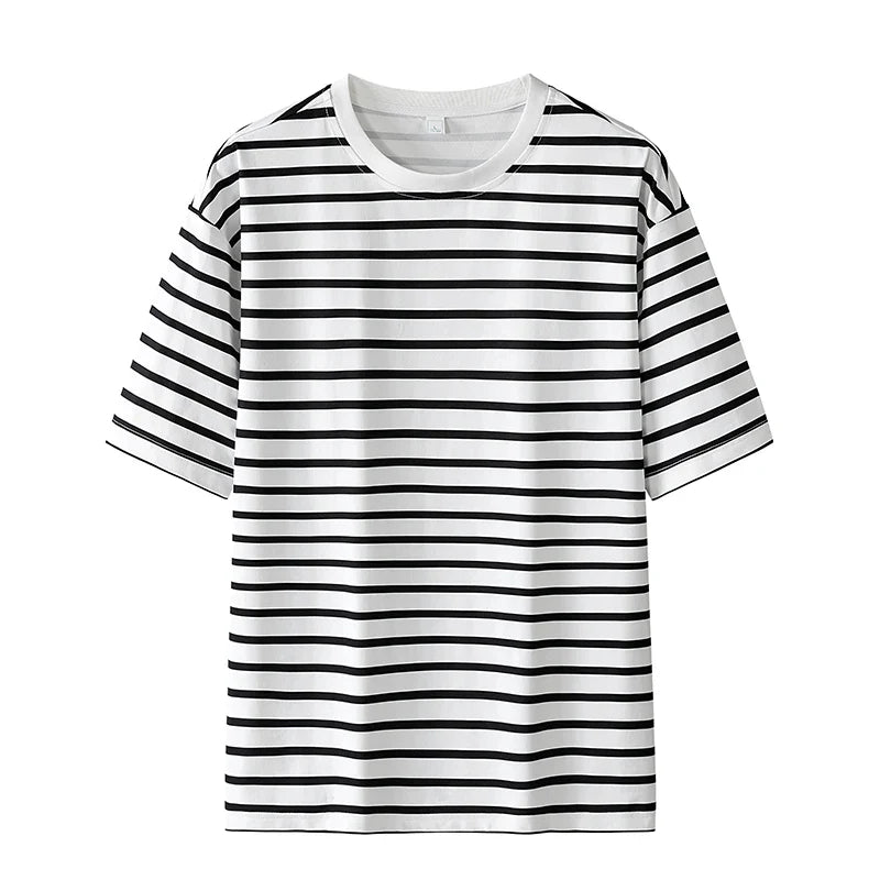 Black and white striped short-sleeve hip hop sports t shirt with round neckline casual summer streetwear mens oversized