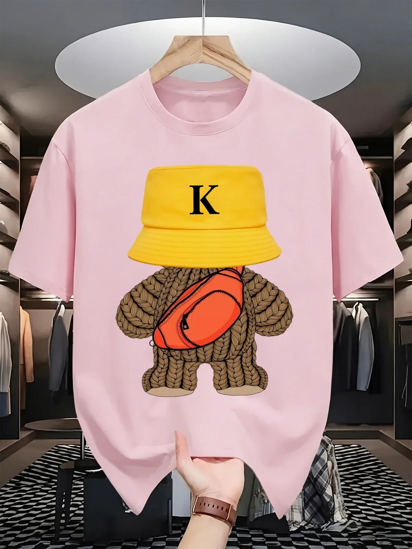 Pink short-sleeved sportswear t-shirt with cartoon bear graphic in breathable cotton casual wear for versatile style