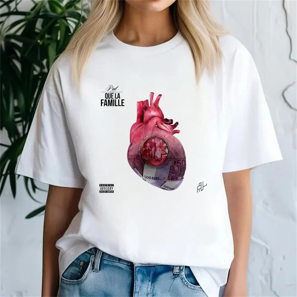 White cotton jul t-shirt female kawaii punk with red anatomical heart and 500 euro graphic for pastel women y2k style