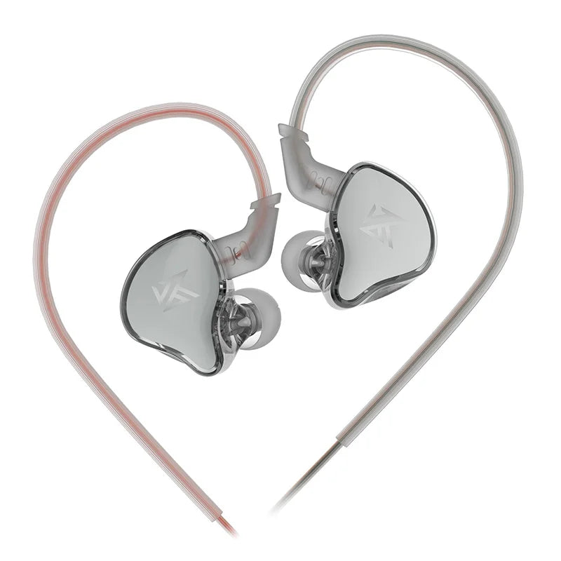 Clear heart-shaped wired earphone monitor with silver metallic finish sport noise reduction outdoor earbuds dynamic design