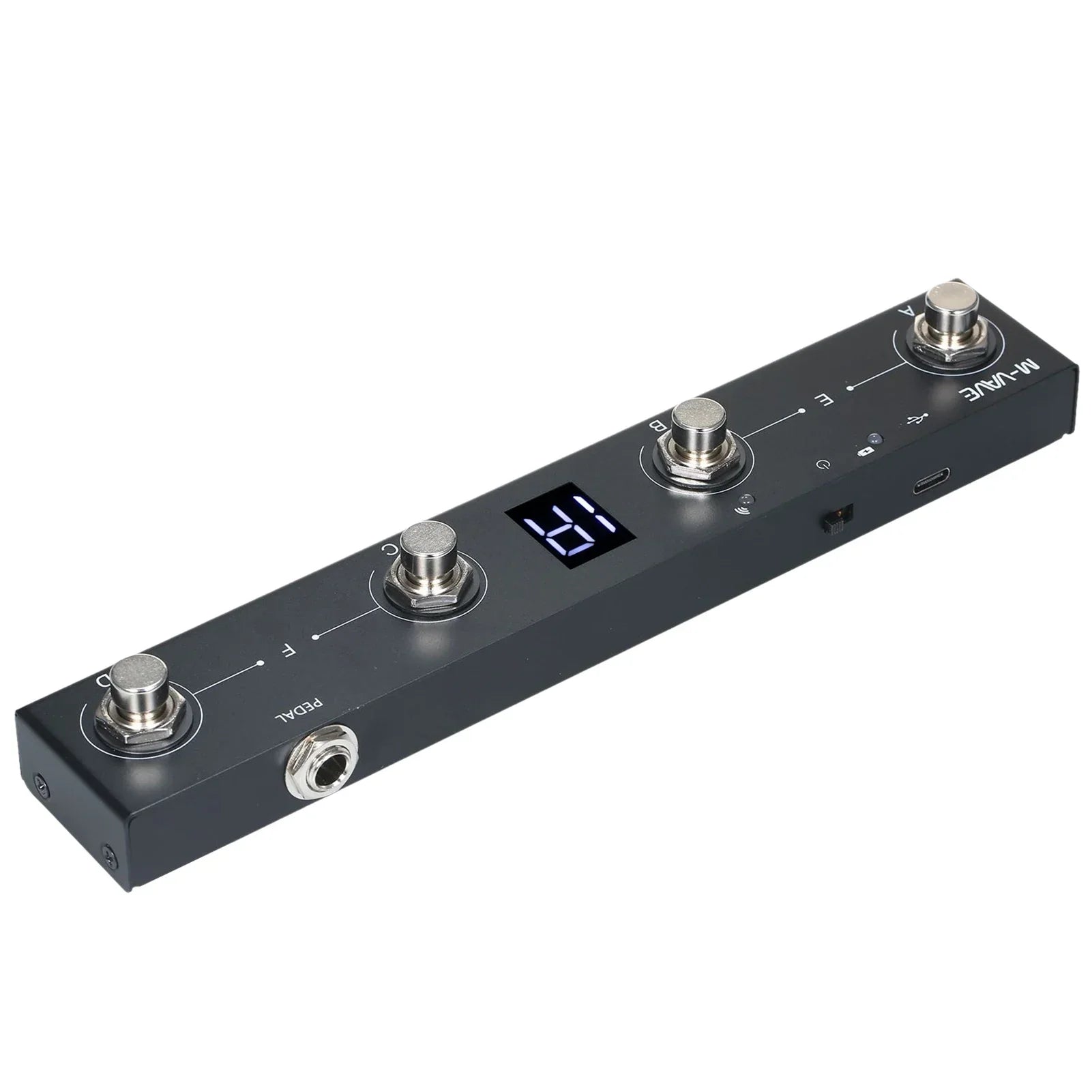 Black m-audio footswitch controller pedal with four metallic buttons digital display wireless rechargeable chocolate midi controller