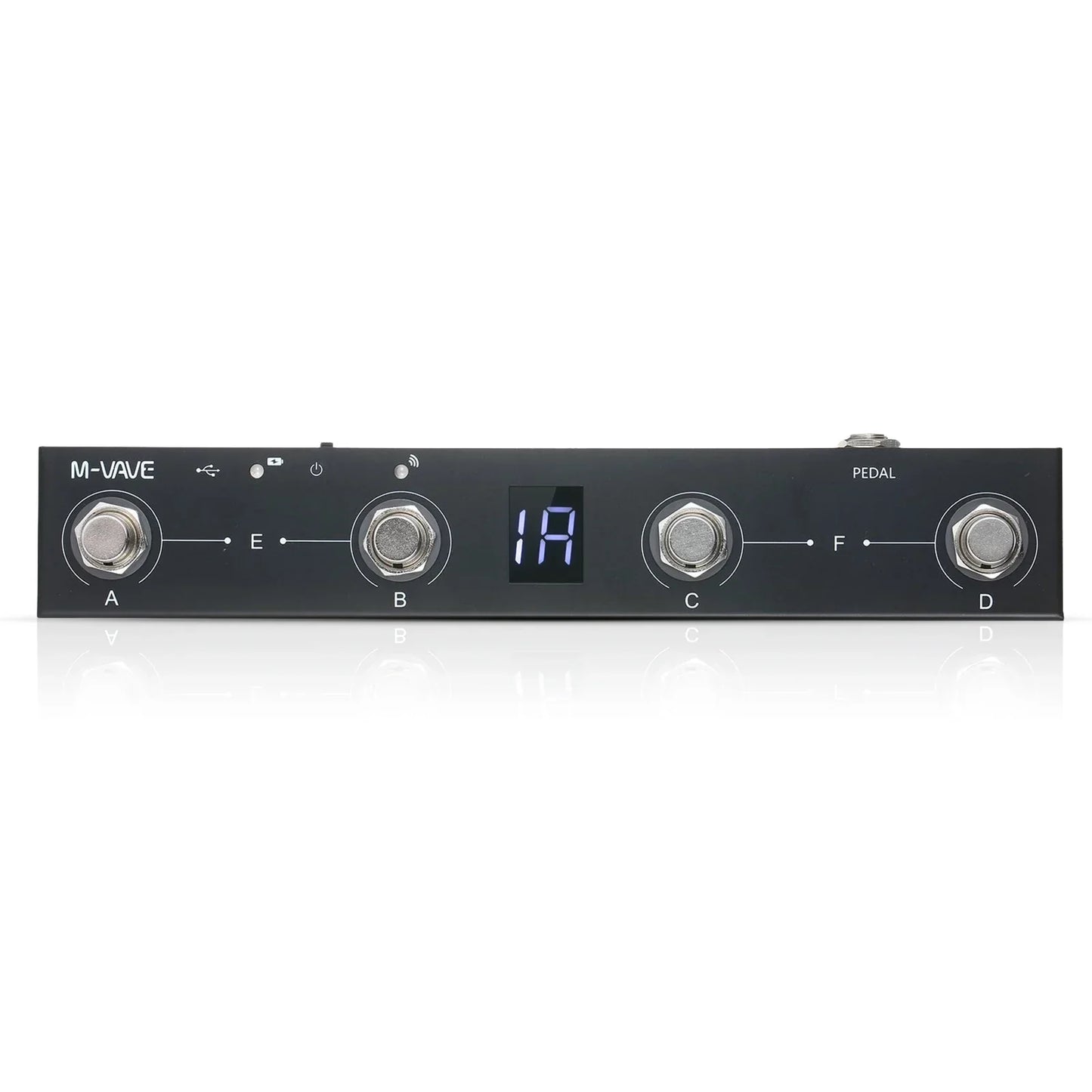 Black m-wave chocolate midi controller pedal with four silver footswitches and digital display showing number 14 with wireless rechargeable function