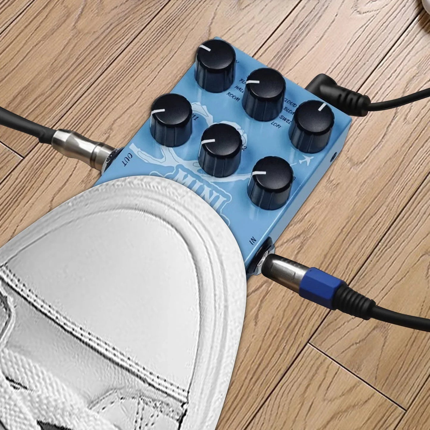 Light blue m-vave guitar effect pedal with six black knobs and digital reverb 9-mode reverb selection design