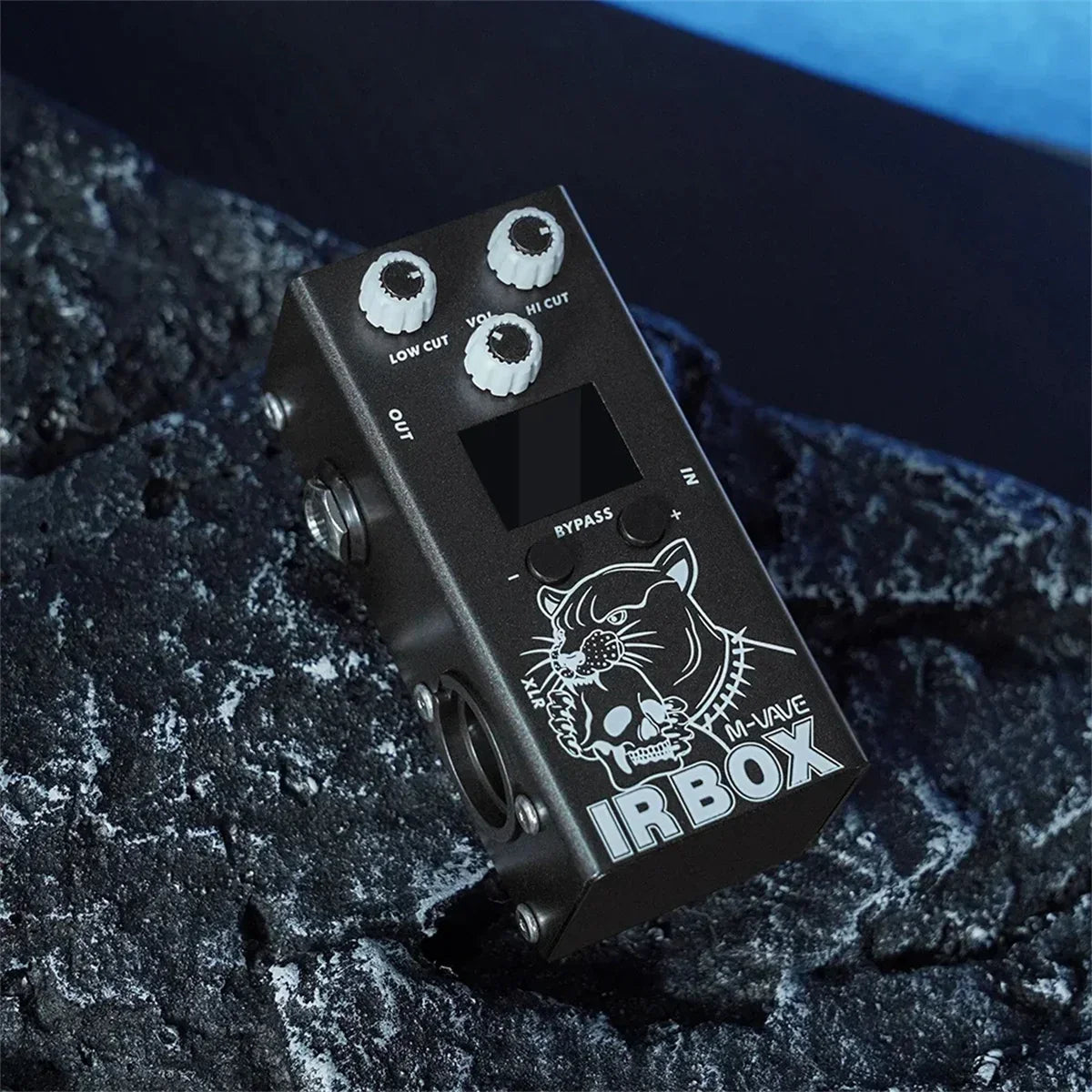 Black metal 6th group m-vave ir box effects pedal with white knobs and black panther graphic featuring output port
