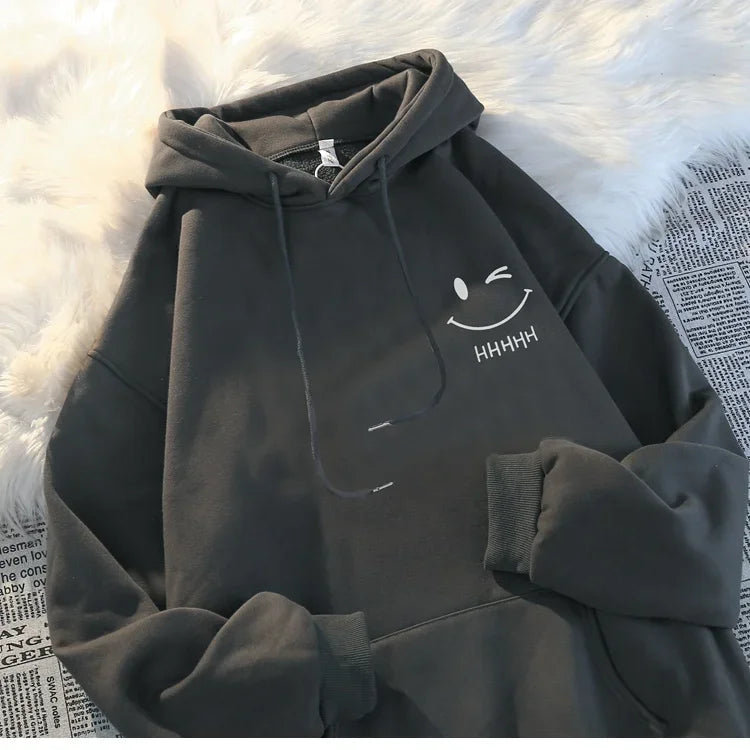 Men’s dark gray loose thickened cashmere hoodie with white smiling face funny and hhh text fashion couple hooded pullover