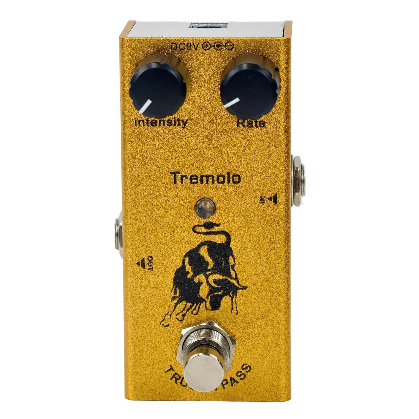 Gold-colored metal mini electric guitar tremolo pedal with true bypass design minimizes tone loss and black bull graphic