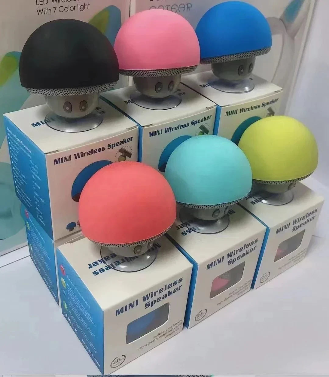 Mini mushroom wireless colorful speakers in black pink blue red and yellow with mic portable waterproof shower stereo subwoofer