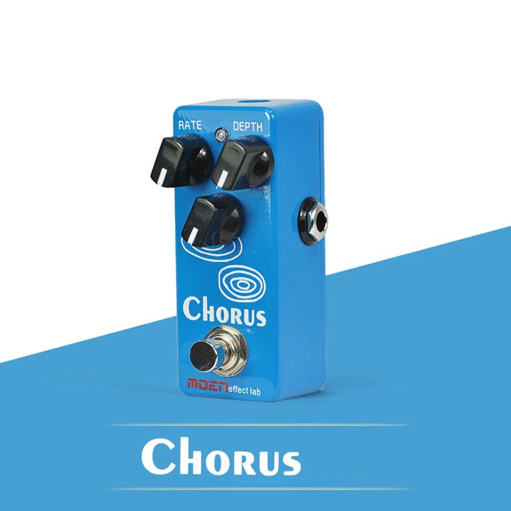 Blue moen chorus guitar effects pedal with three black knobs and silver footswitch, item weight 140g, size 100*65*61mm, 4 monaural jack impedance