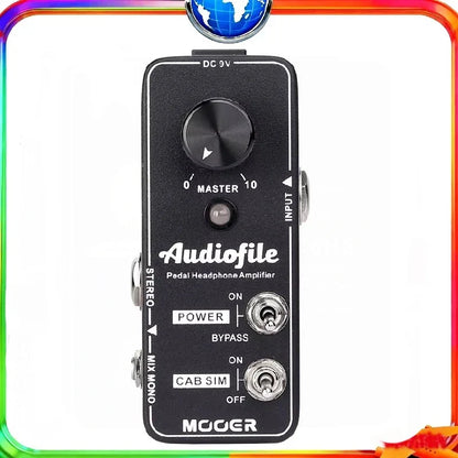 Black mooer audiofile guitar effect pedal headphone amplifier with analog speaker cabinet simulation and silver knobs