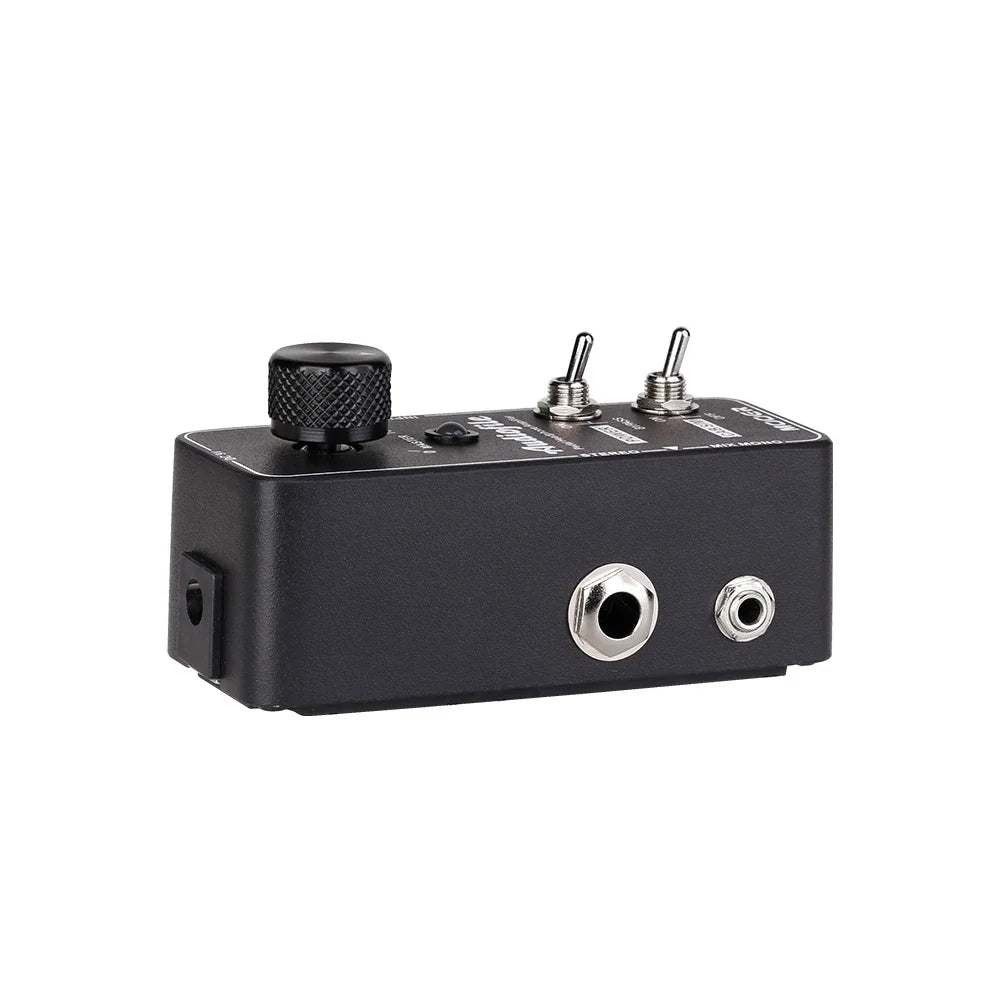 Black mooer audiofile guitar effects pedal with headphone amplifier analog speaker cabinet simulation and metal shell