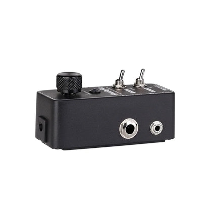 Black mooer audiofile guitar effects pedal with headphone amplifier analog speaker cabinet simulation and metal shell