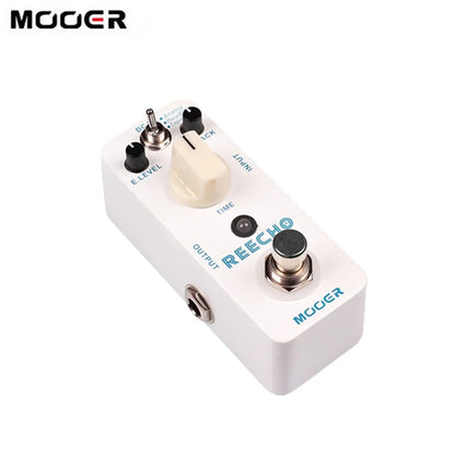White mooer reecho micro digital delay effect pedal with cream time knob silver footswitches true bypass tape echo real echo