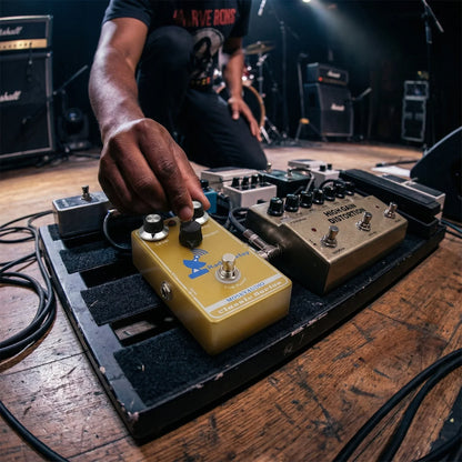 Yellow mosin audio classic series wah pedal with black knobs and blue logo paired with mosky radar delay analog digital hybrid delay level repeat guitar pedal