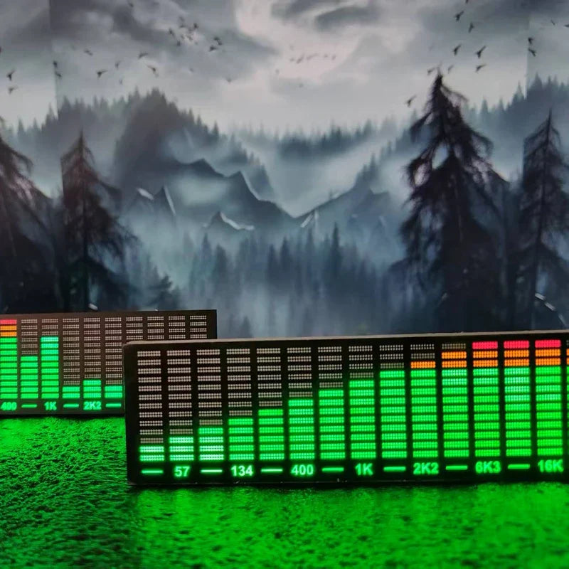Green led level indicator panels with numerical frequency labels for multi-mode music spectrum display and audio rhythm lamp use