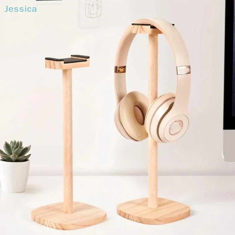 Light-colored natural wood headphone stand with stable base and smooth finish for gaming over-ear headphones