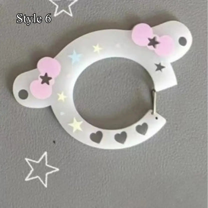 White resin music note keychain with pink bow star and heart cutouts for bags creative bag phone pendant backpack