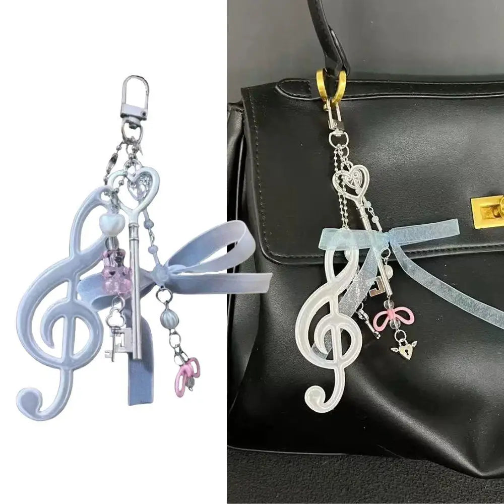 Delicate light blue resin music note treble clef bag charm with bow keys and pink hearts for phone pendant backpack