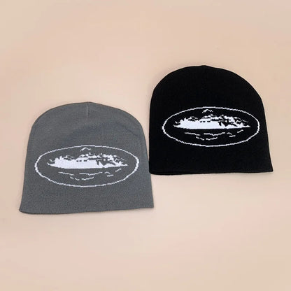 Gray and black knit beanies hat autumn with white embroidered mountain design for men women street skateboarding printing