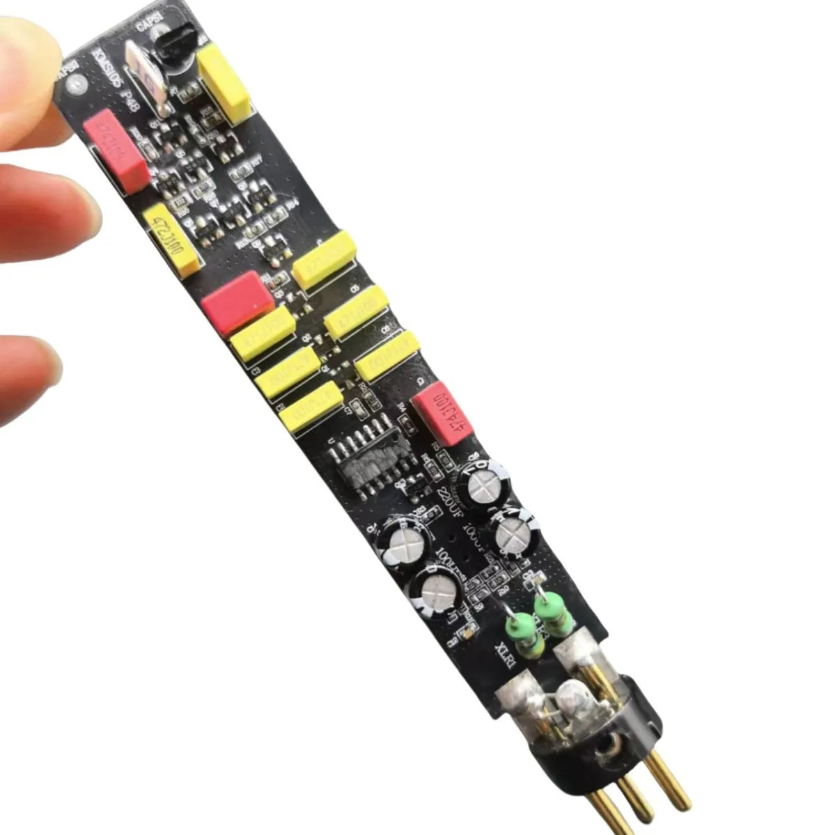 Professional 105 condenser microphone 34mm with black circuit board featuring red capacitors for live streaming recording studio use