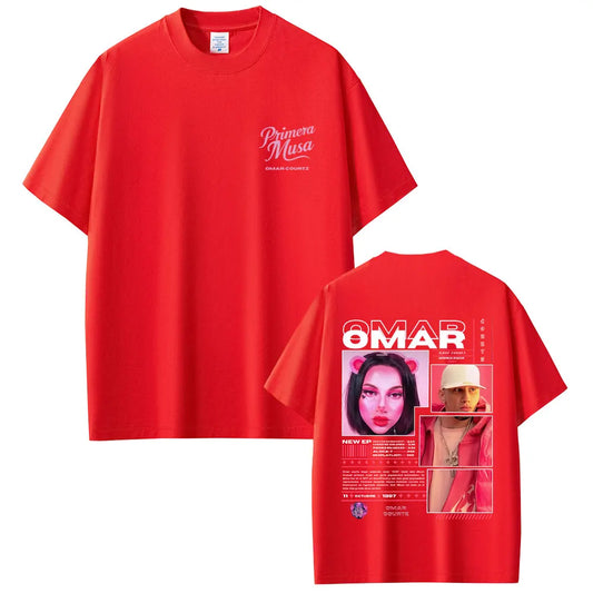 Red oversized cotton t-shirt featuring a graphic print of rapper Omar and primera musa text on the front