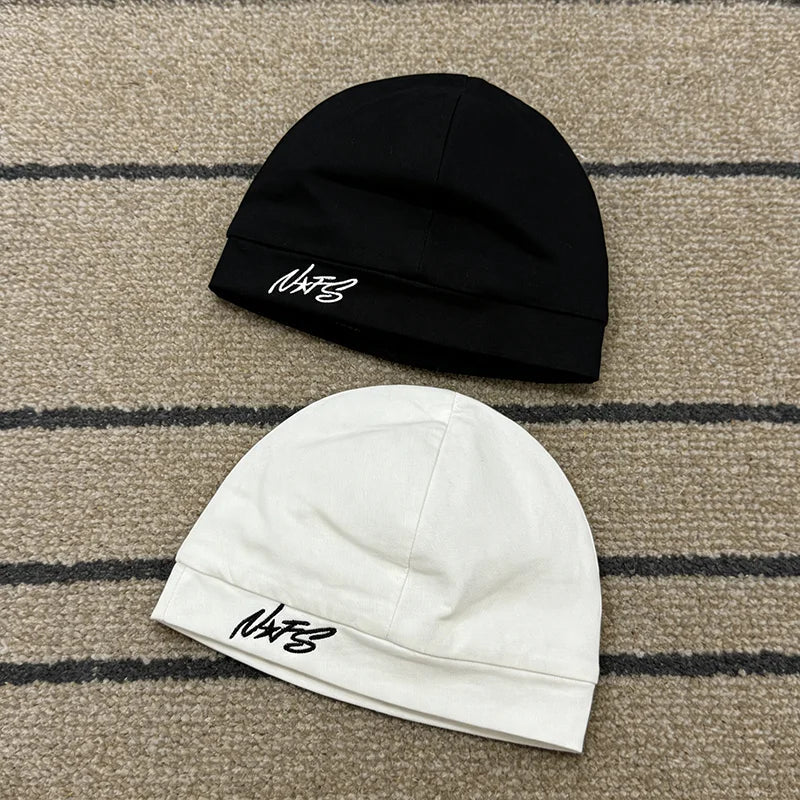Black and white knit beanie hats with nars embroidery on the brim retro hip-hop pullover for streetwear fashion