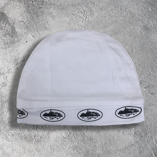 White retro hip hop pullover hat with black ship oval prints along the folded brim letter print cap