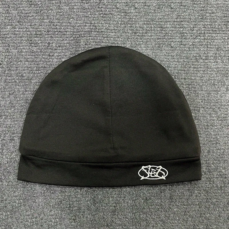Black knit double-layer pullover hat trendy with white embroidered letter cap on folded brim for fashionable streetwear