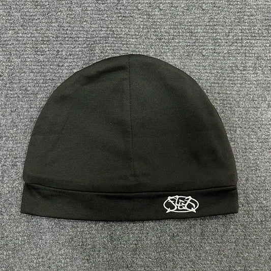 Black knit double-layer pullover hat trendy with white embroidered letter cap on folded brim for fashionable streetwear