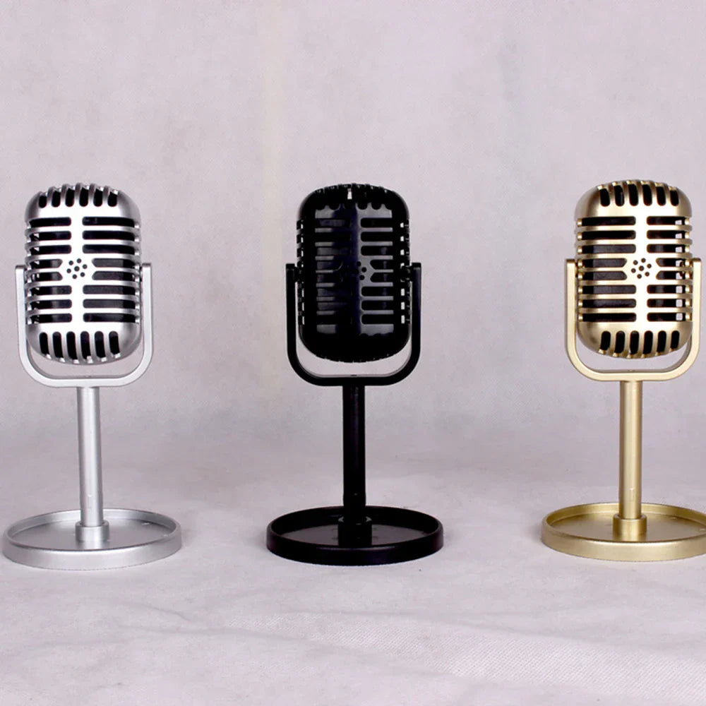 Three vintage-style simulation classic retro vocal microphone vintage desk decorations in silver black and gold for live performanc karaoke