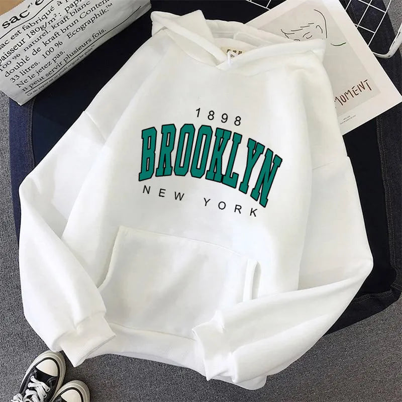 White fleece hoodie with brooklyn new york green and black print hot selling couple hoodie sweatshirt for spring and autumn
