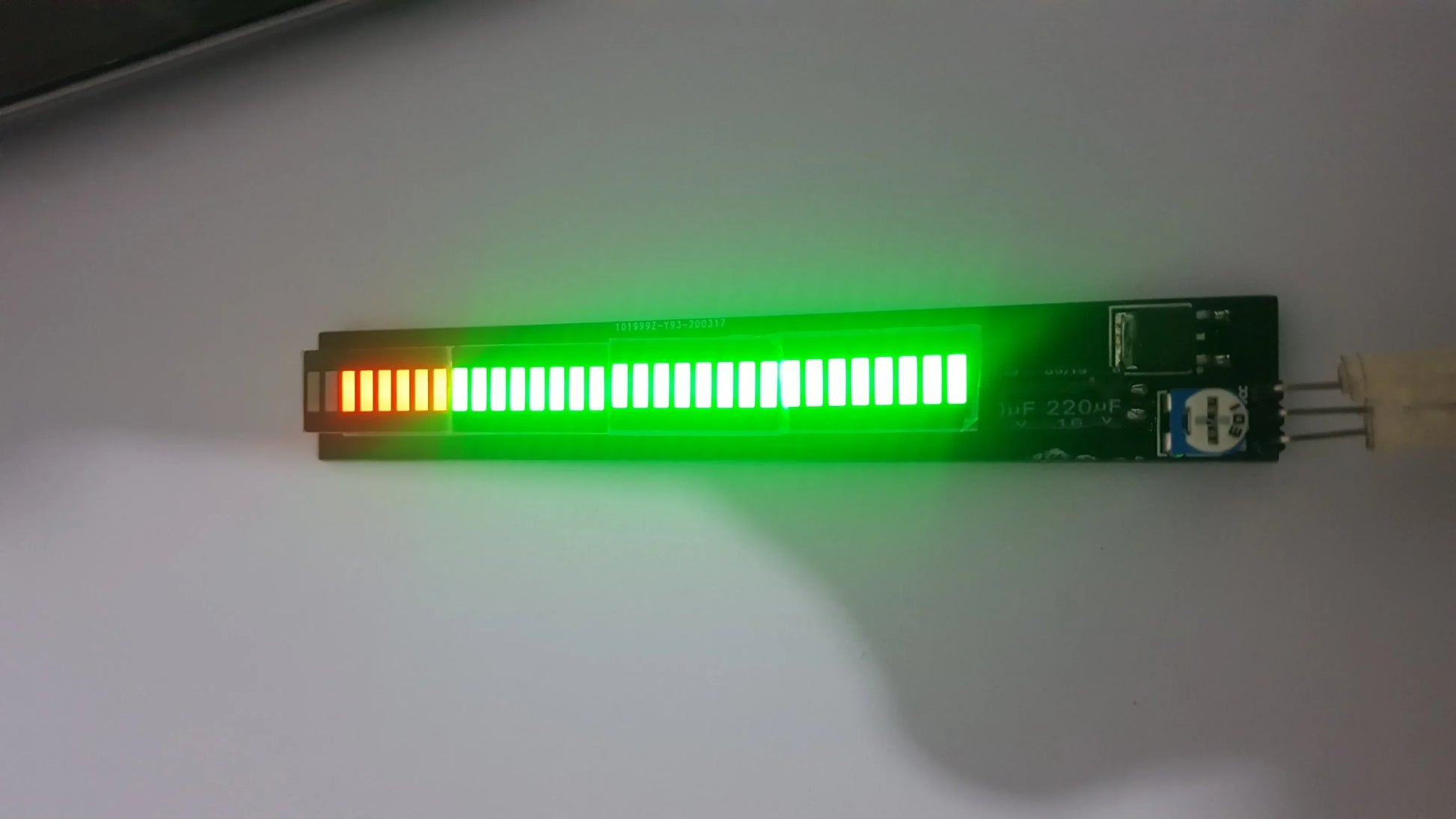 Green and orange led music spectrum led bar graph module with circuit board featuring illuminated audio level indicator 12v 24v