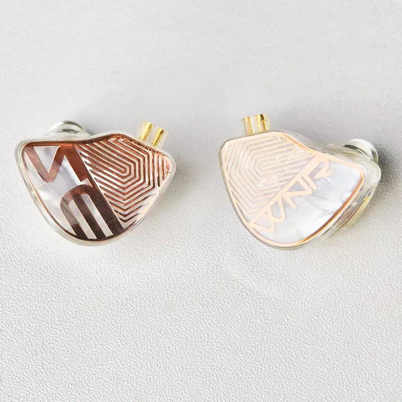 Clear heart-shaped tangzu wan er studio edition in ear monitors with rose gold accents and 10mm pet diaphragm 2pin hifi wired
